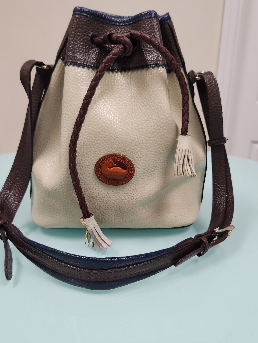 Vintage Dooney & Bourke Cream and Brown Leather Drawstring Bucket Bag 1990's